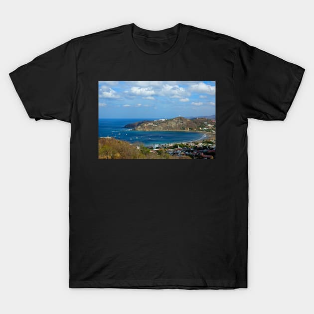 Nicaragua - Vue sur San Juan Del Sur T-Shirt by franck380